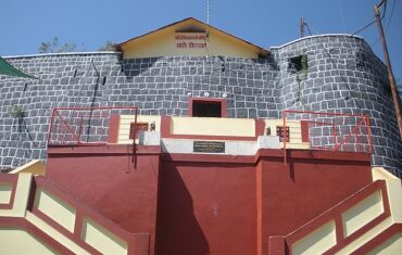 Ratnadurg Fort, Places To Visit in Ratnagiri