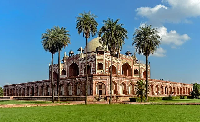 Humayun Tomb, Delhi: A Splendid Monument of Mughal Architecture 2 Humayun Tomb