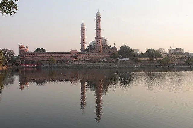 Taj-ul-Masajid, Bhopal: A Majestic Mosque 3 Taj-ul-Masajid