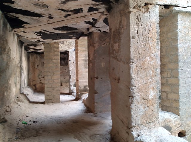Khapra Kodiya Caves