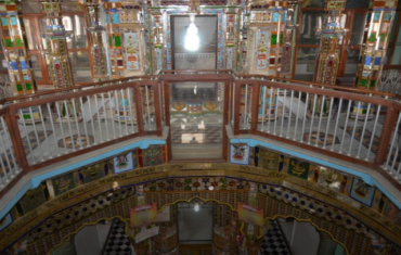Location of Jain Glass Temple