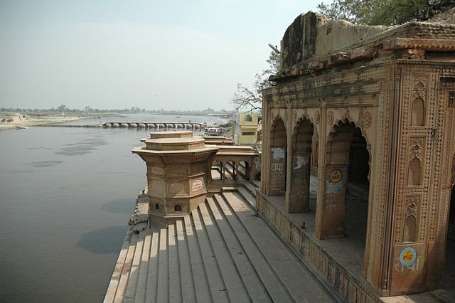 Yamuna Ghat in Vrindavan: A Divine Haven of Spiritual Serenity - E ...