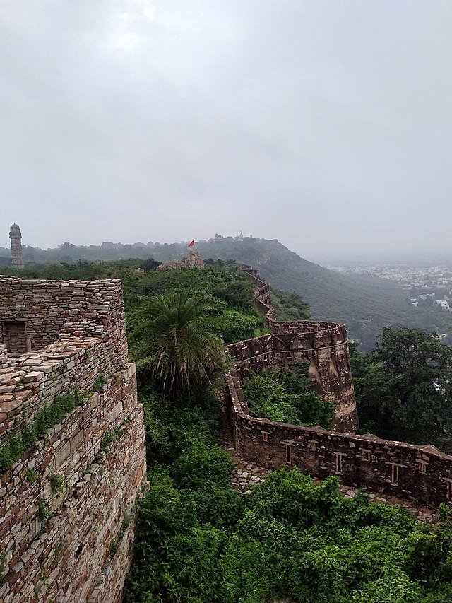 Chittorgarh Fort: Best Citadel Of Valor & Heritage In Rajasthan - E ...