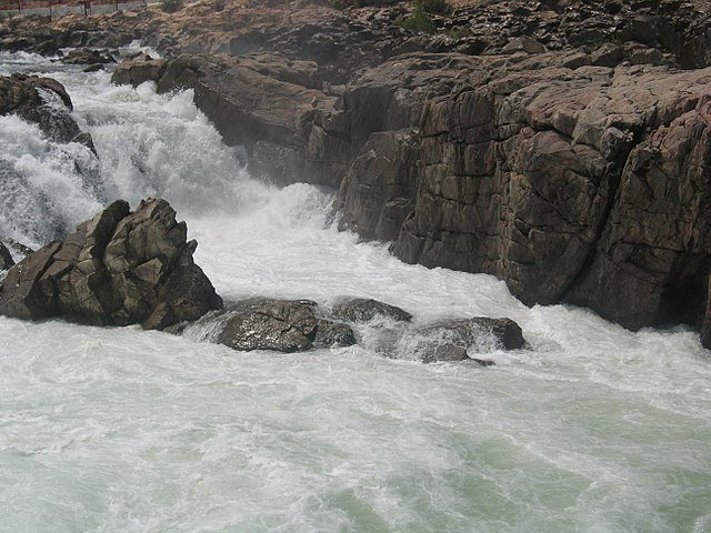 Discovering The Majestic Dhuandhar Waterfall In Jabalpur: Your ...