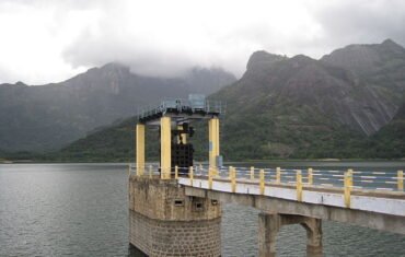 Aliyar Dam