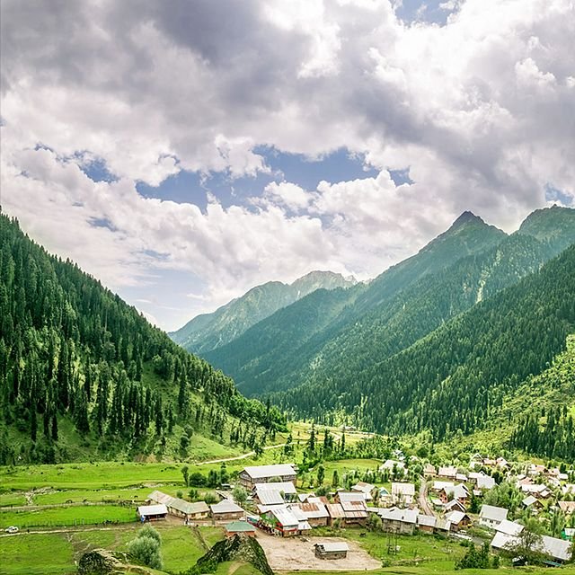 Aru Valley