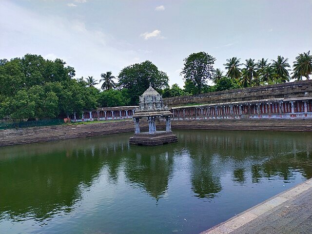 Unveiling the Sacred Splendor of Ekambareswarar Temple - E India Tourism