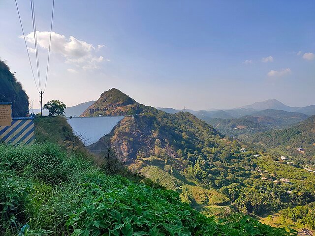 Idukki Arch Dam: The Engineering Marvel Amidst Nature's Splendor - E ...