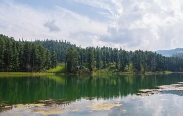 Yusmarg Lake