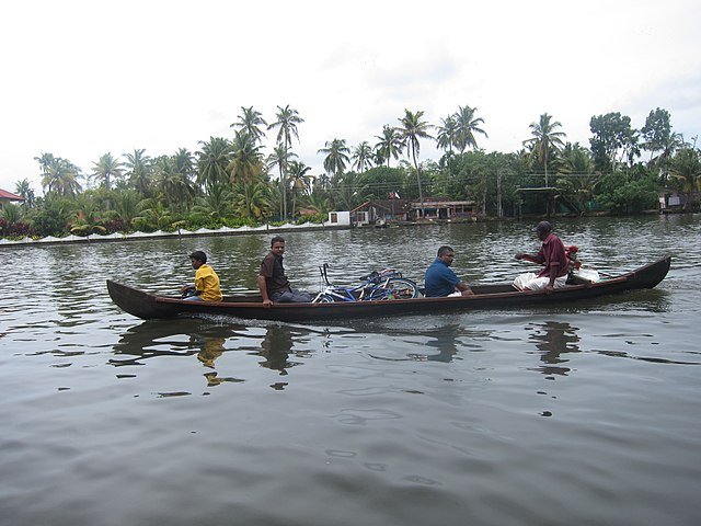 Discover the Serenity of Vembanad Lake - E India Tourism