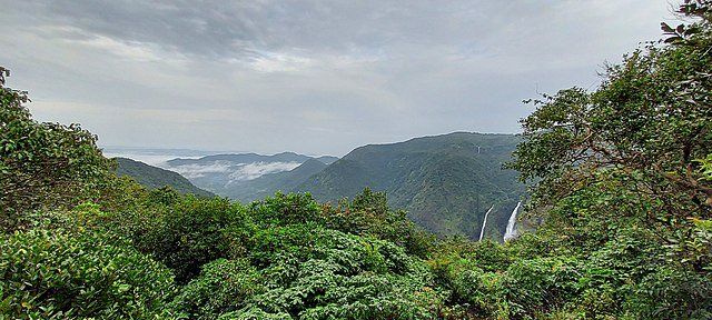 Things to Do in Goa in Monsoon – Hidden Waterfalls, Forest Treks & More 2 Chorla Ghat