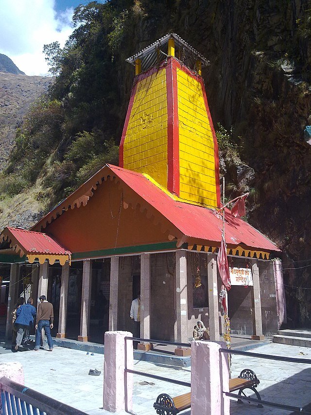 Char Dham Yatra 2025: Complete Guide to Registration, Cost, Route Map & Itinerary 4 Yamunotri Temple